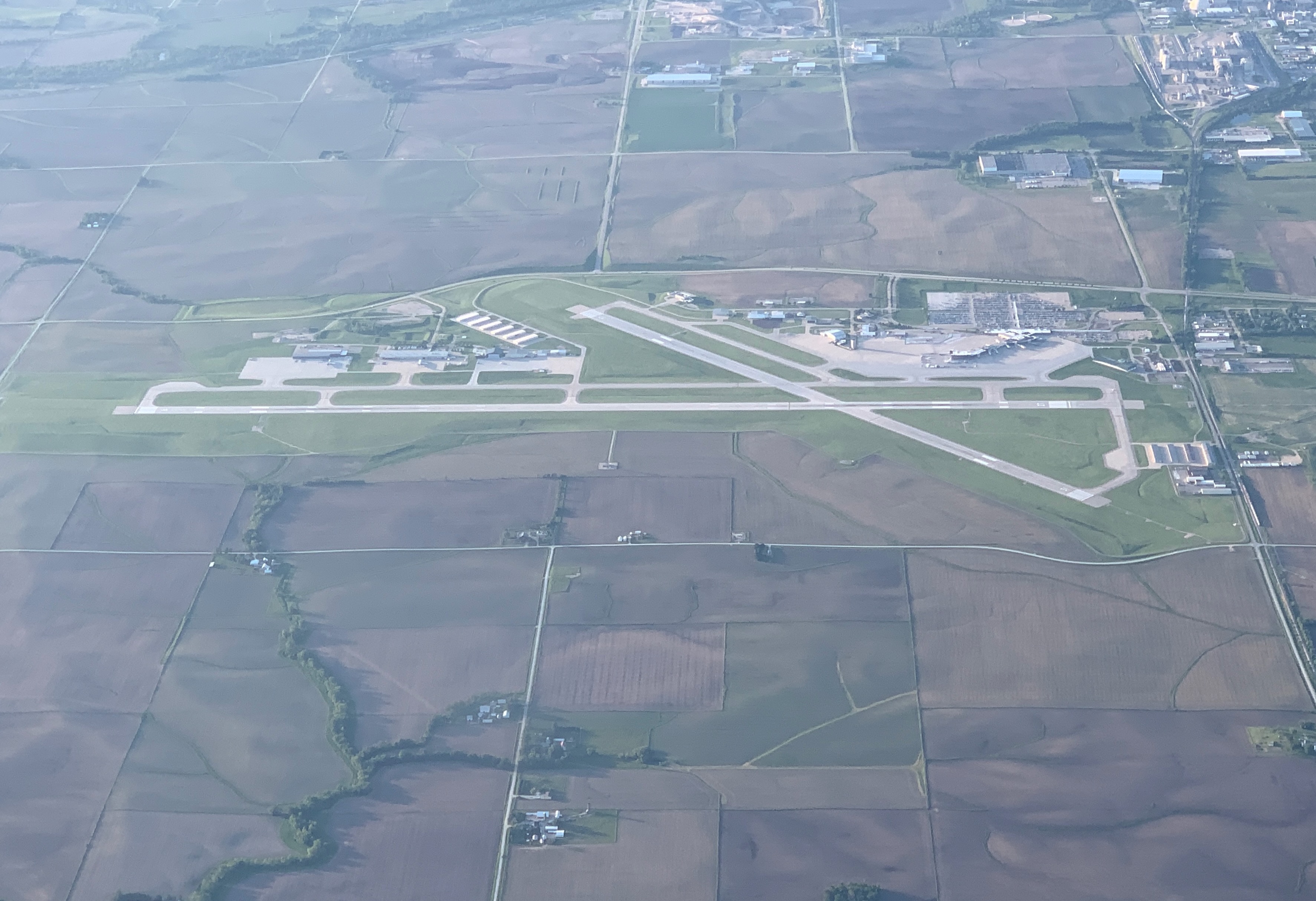 KCID Eastern Iowa [Cedar Rapids] from South SkyVector